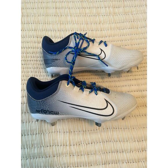 Nike Hyperdiamond 4 Pro Metal Softball Cleats  NEW - Picture 3 of 5